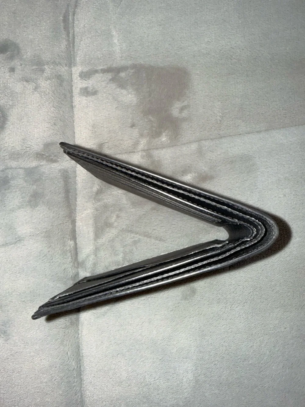 Louis Vuitton Taiga Leather Bifold Wallet – Black – Made in France - Picture 7 of 8